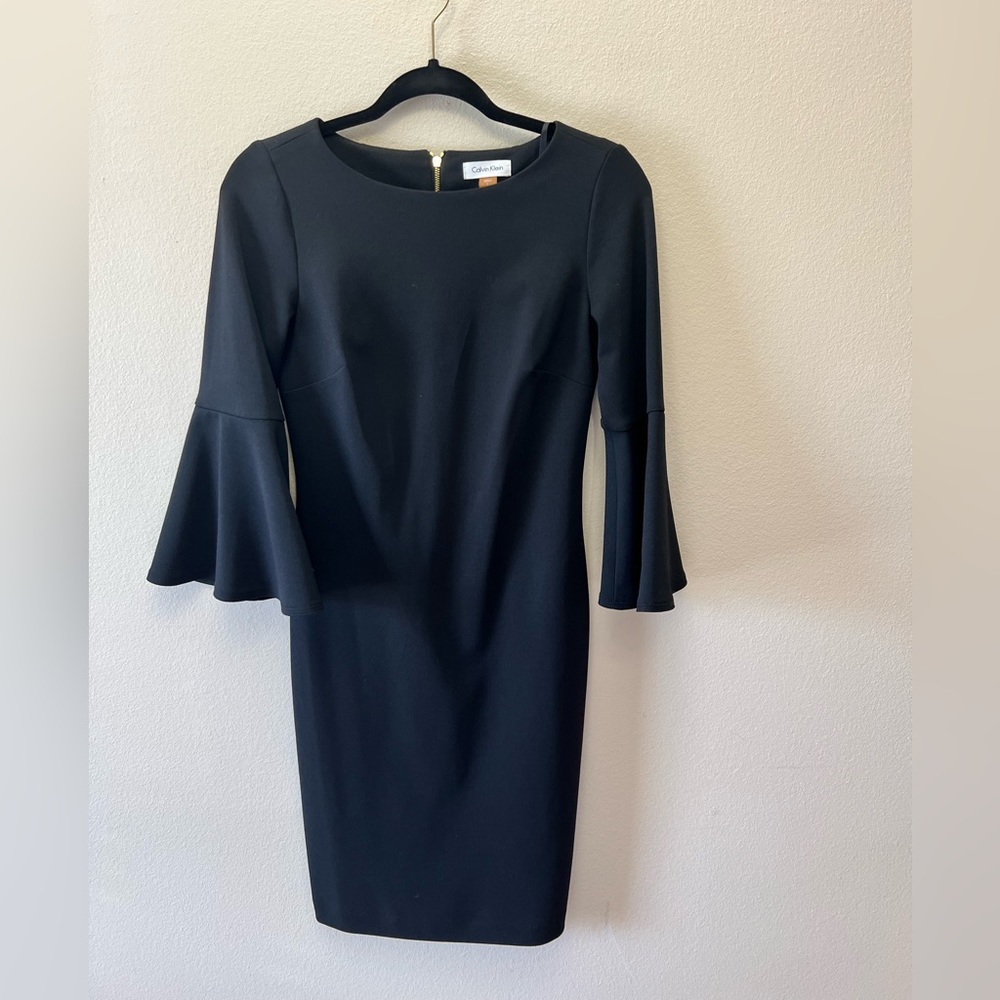 CALVIN KLEIN 3/4 Bell Sleeve Boat Neck Sheath Dress, Black, Size 2
